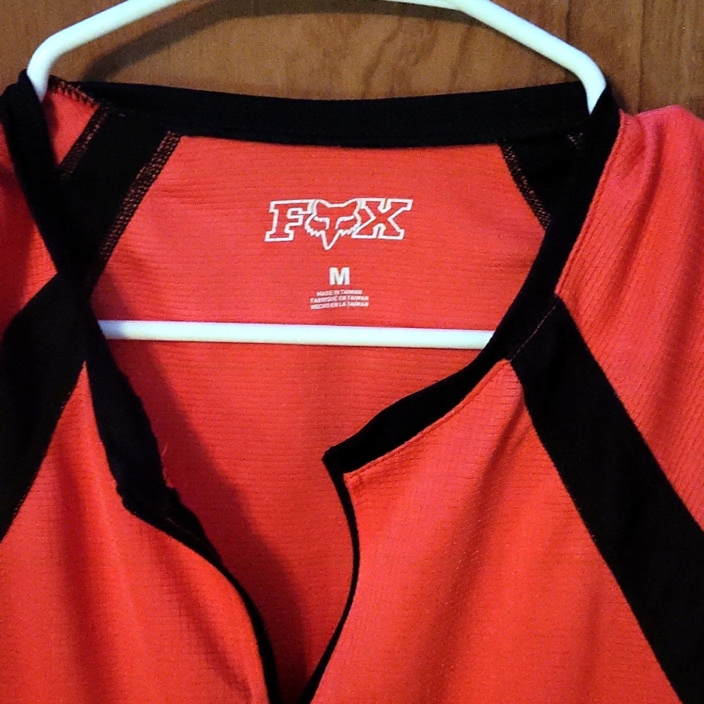 Pink Fox Top - Picture 3 of 3